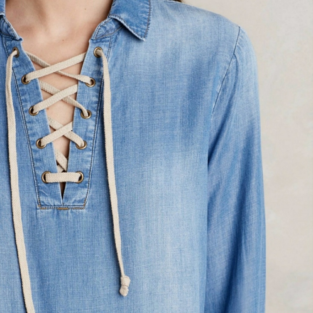 💞 NWT Cloth&Stone chambray shirt